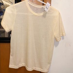 Yellow crop top t shirt